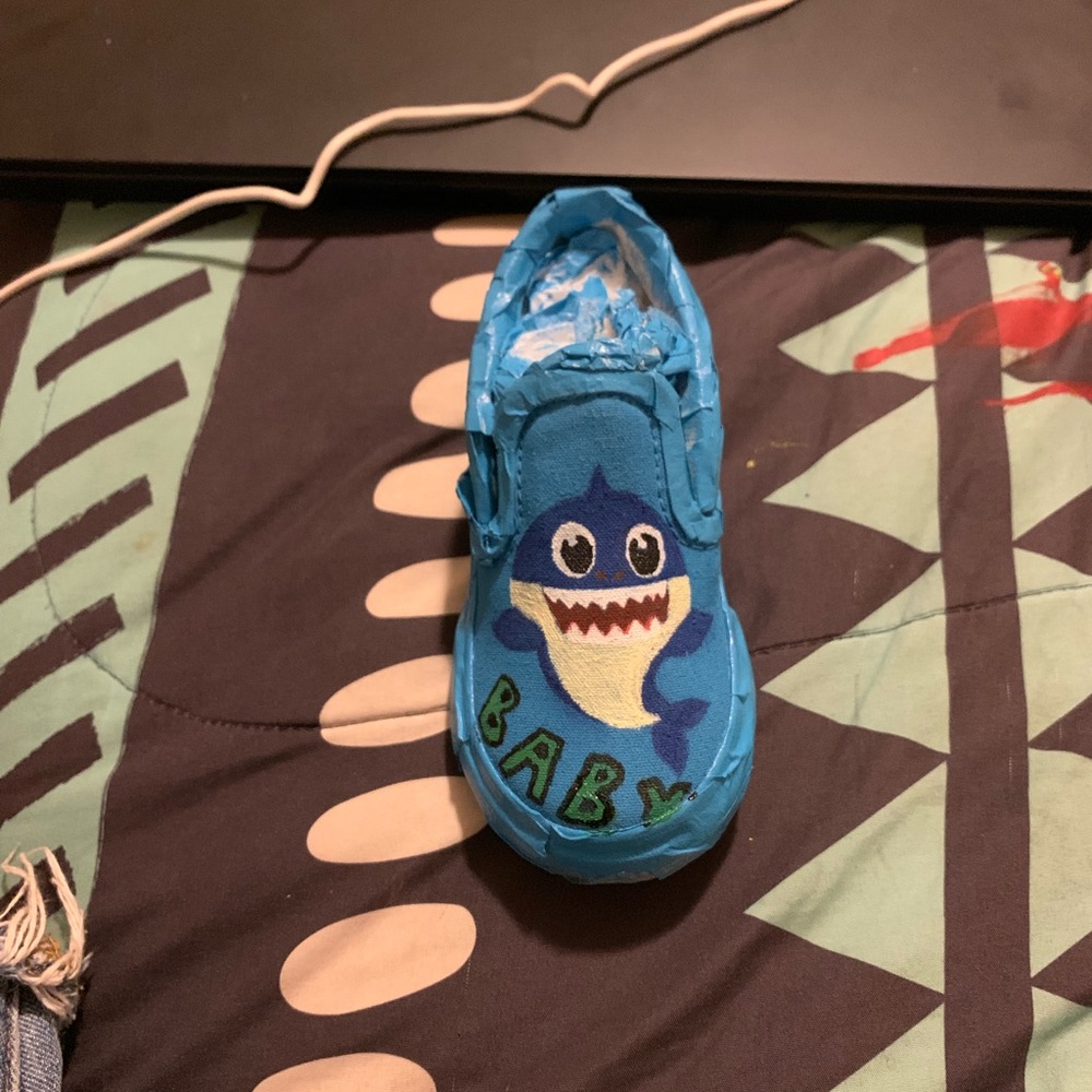 Custom shoes - Picture 5 of 6